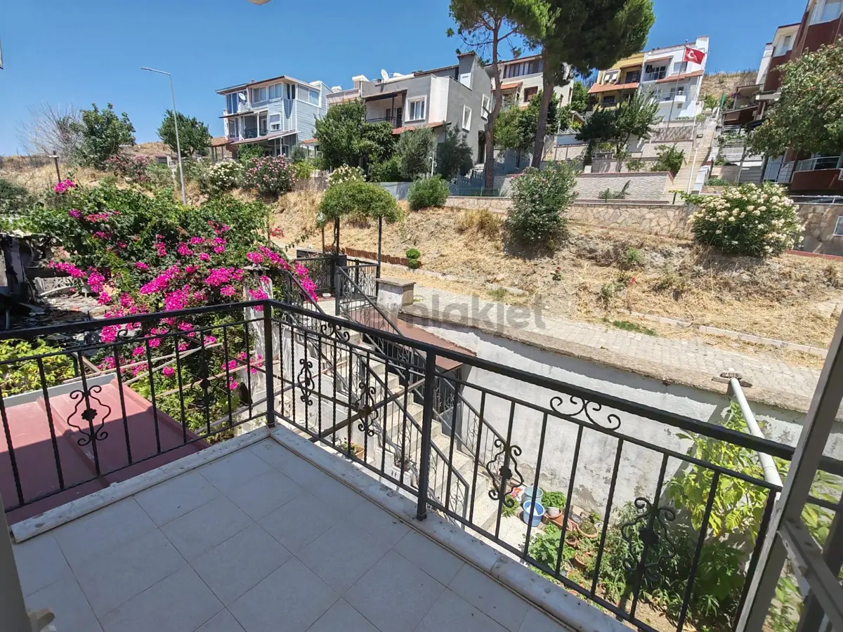 Seferihisar Atatürk Mah Satılık Deniz Manzaralı Uygun Villa - 21