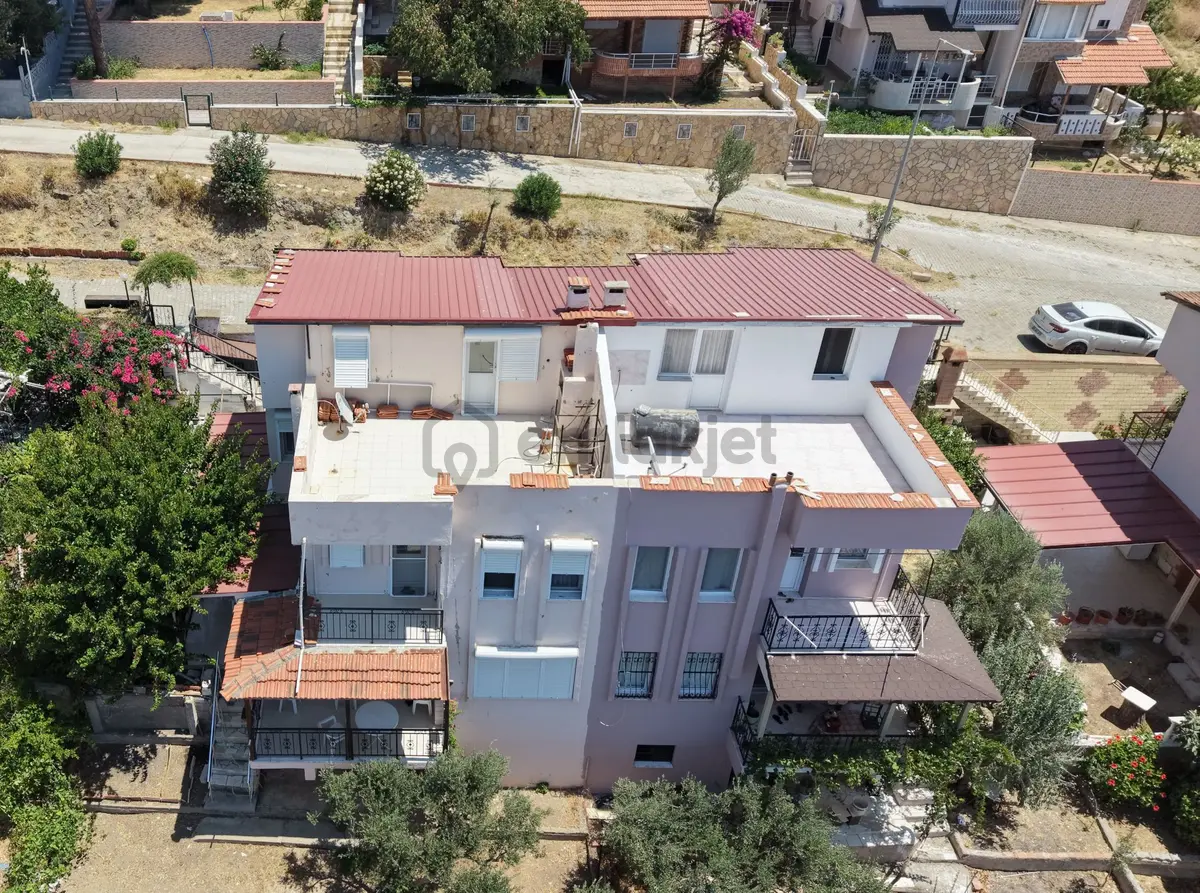 Seferihisar Atatürk Mah Satılık Deniz Manzaralı Uygun Villa - 35
