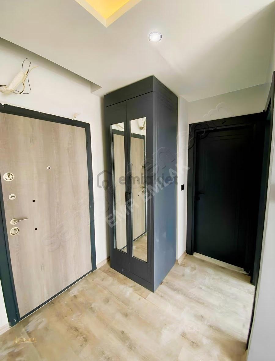 Çarkıparede Park Manzaralı Site İçerisinde Kiralık 1+1 - 11