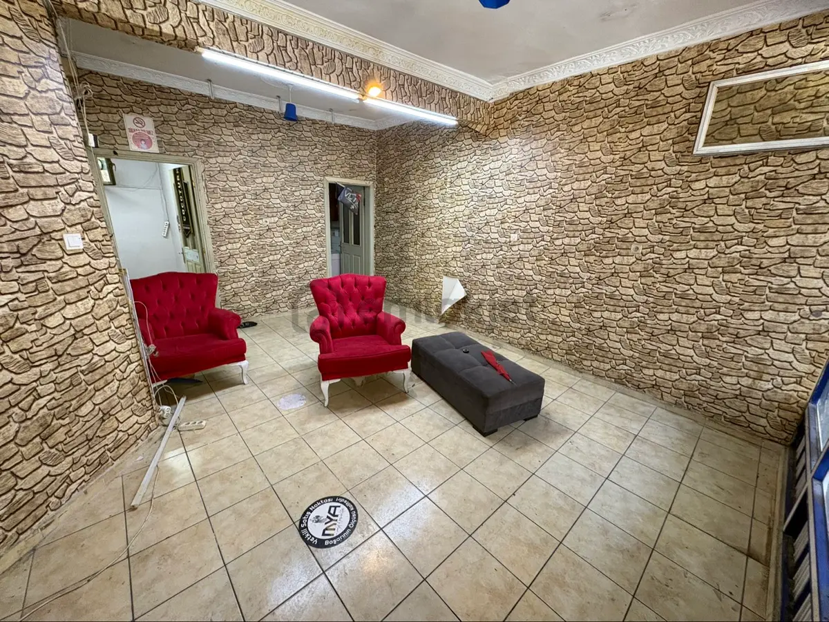 1+1 Merkezi Konumda Bakımlı Daire