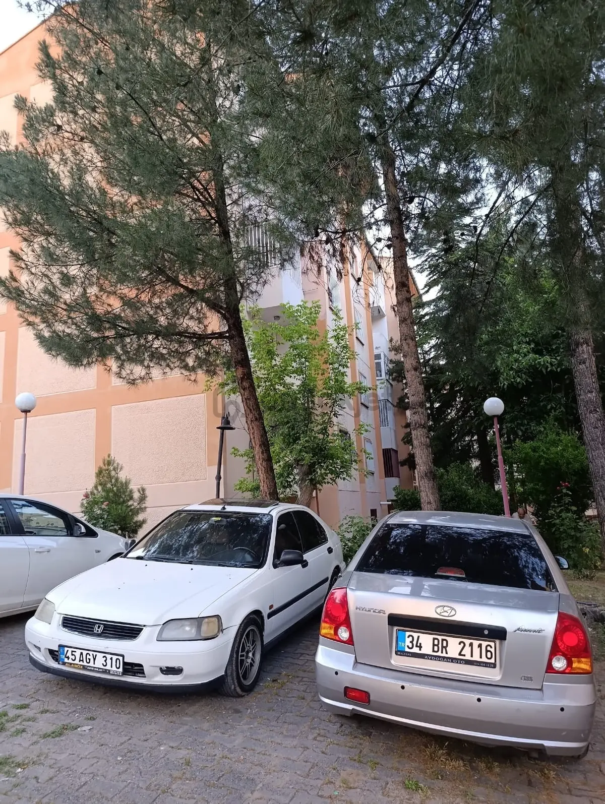 Seyrantepe Toki'de Satılık 2+1 Bakımlı Daire - 3