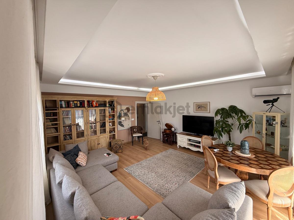 Pendik Bahcelievler Özel Tasarım 2+1 Daire - 35