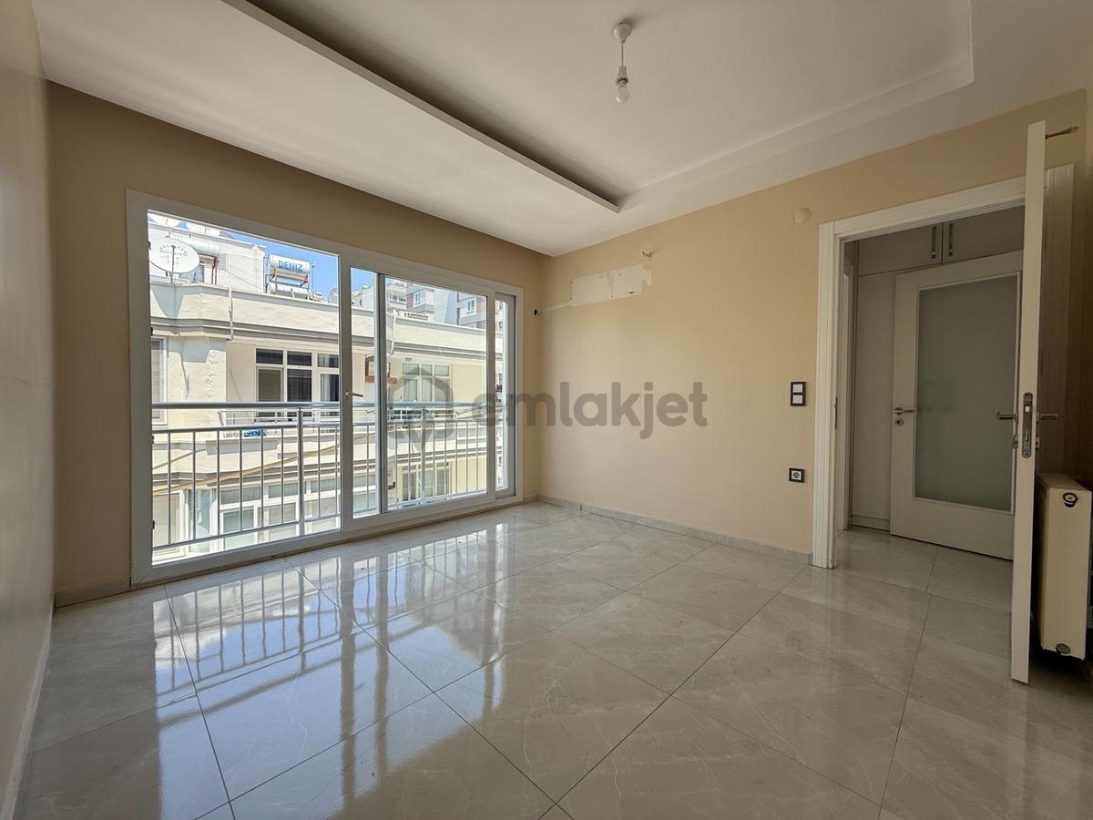 Toros Caddesinde 2+1 100 M2 Doğalgazlı Kiralık Daire - 2