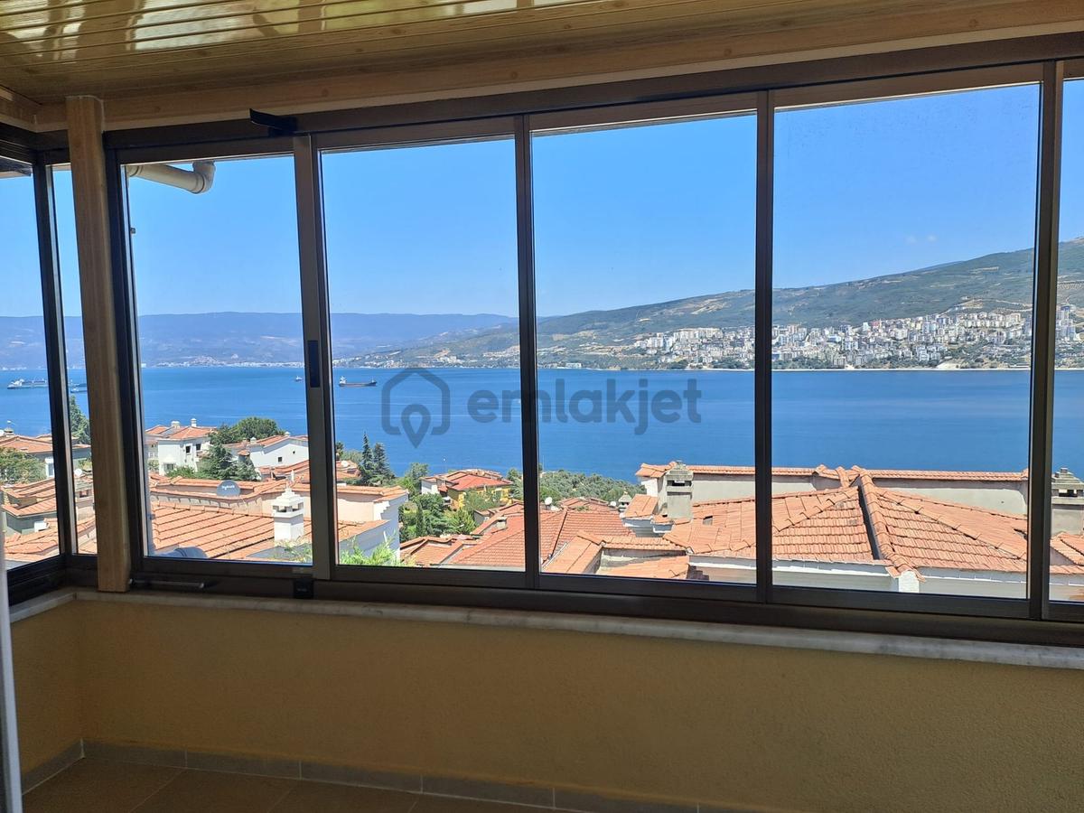 Re/max Advantage'den Deniz Manzaralı Tripleks Villa - 20