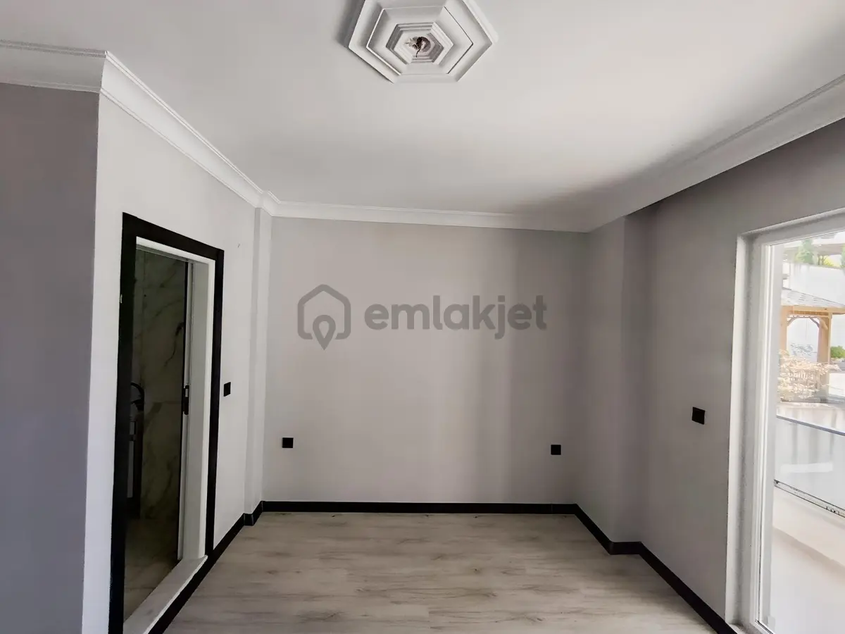Re/max Armina Güvencesiyle 3+1 Bahçe Dubleks - 18