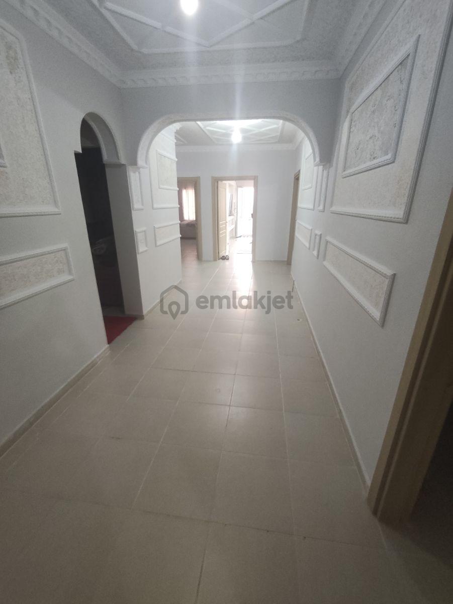 Ful Eşyalı Satılık 3+1 Daire Arakat Kızıltepe Ön Cephe - 6