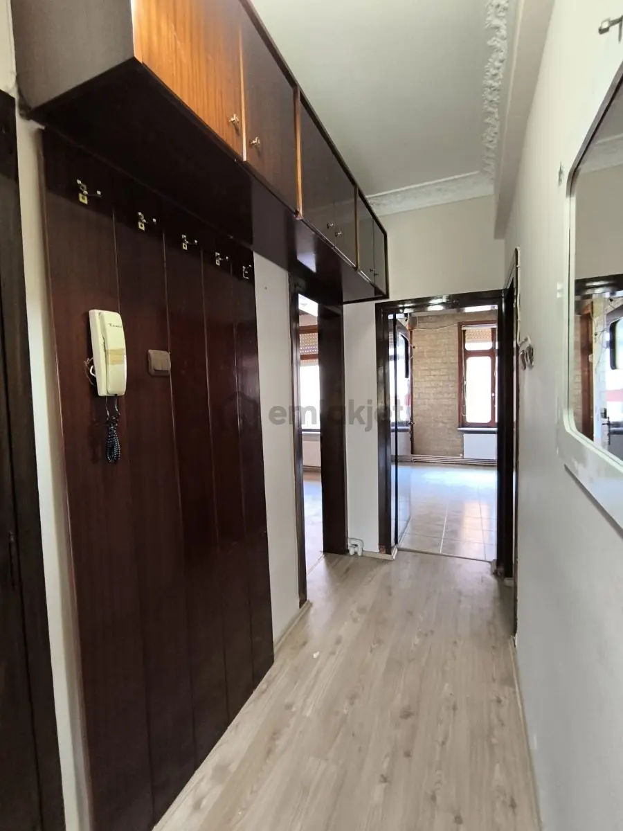 Ana Cadde Üzeri Merkezi Konum Kiralık Daire - 10