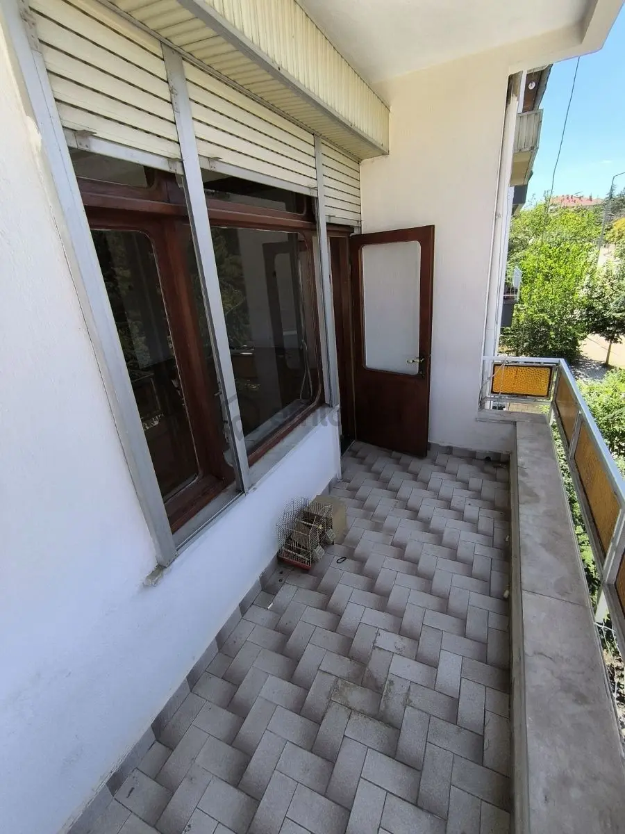 Ana Cadde Üzeri Merkezi Konum Kiralık Daire - 29