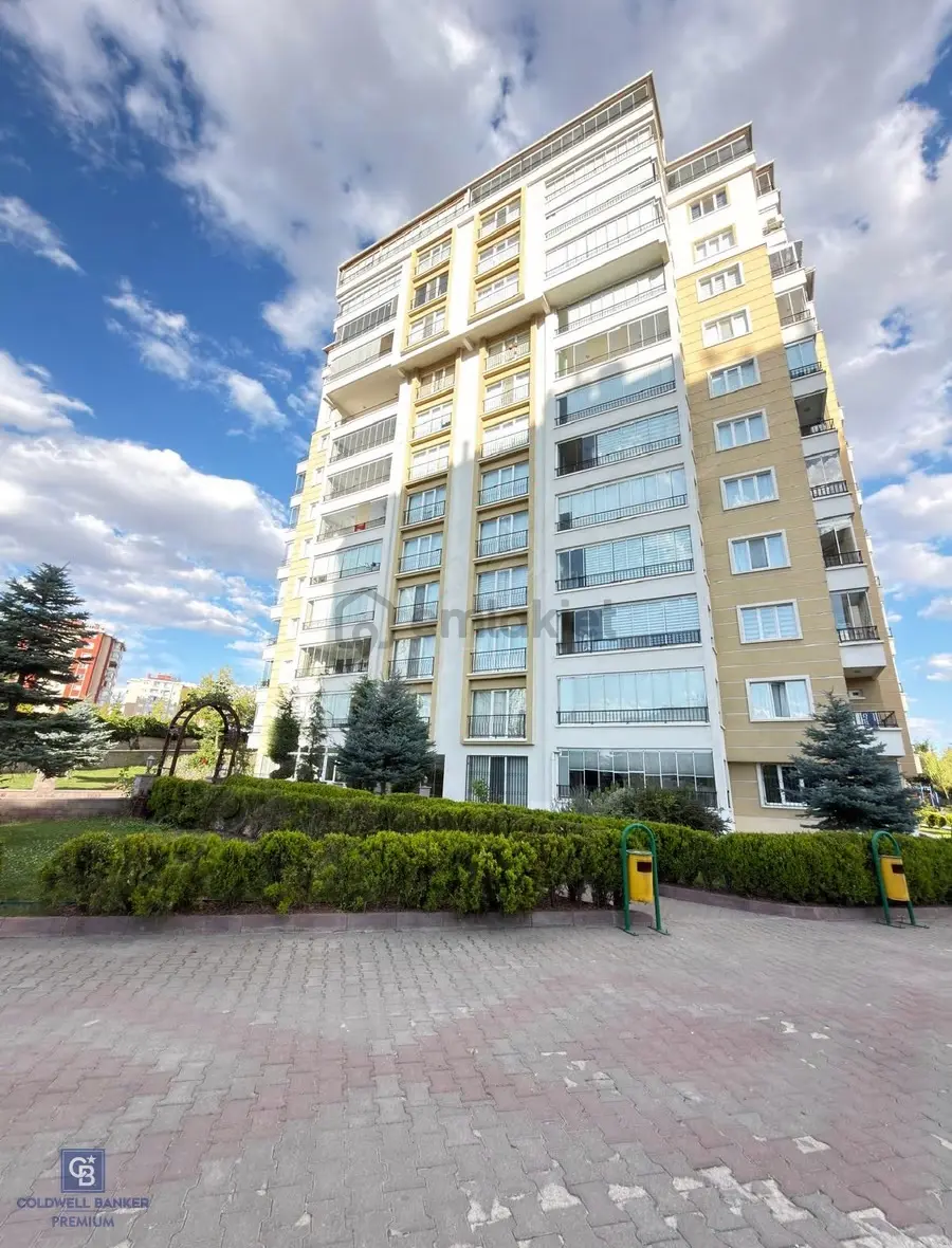 Batıkent Merkezi Konumda Ara Kat Geniş 3+1 Daire - 34