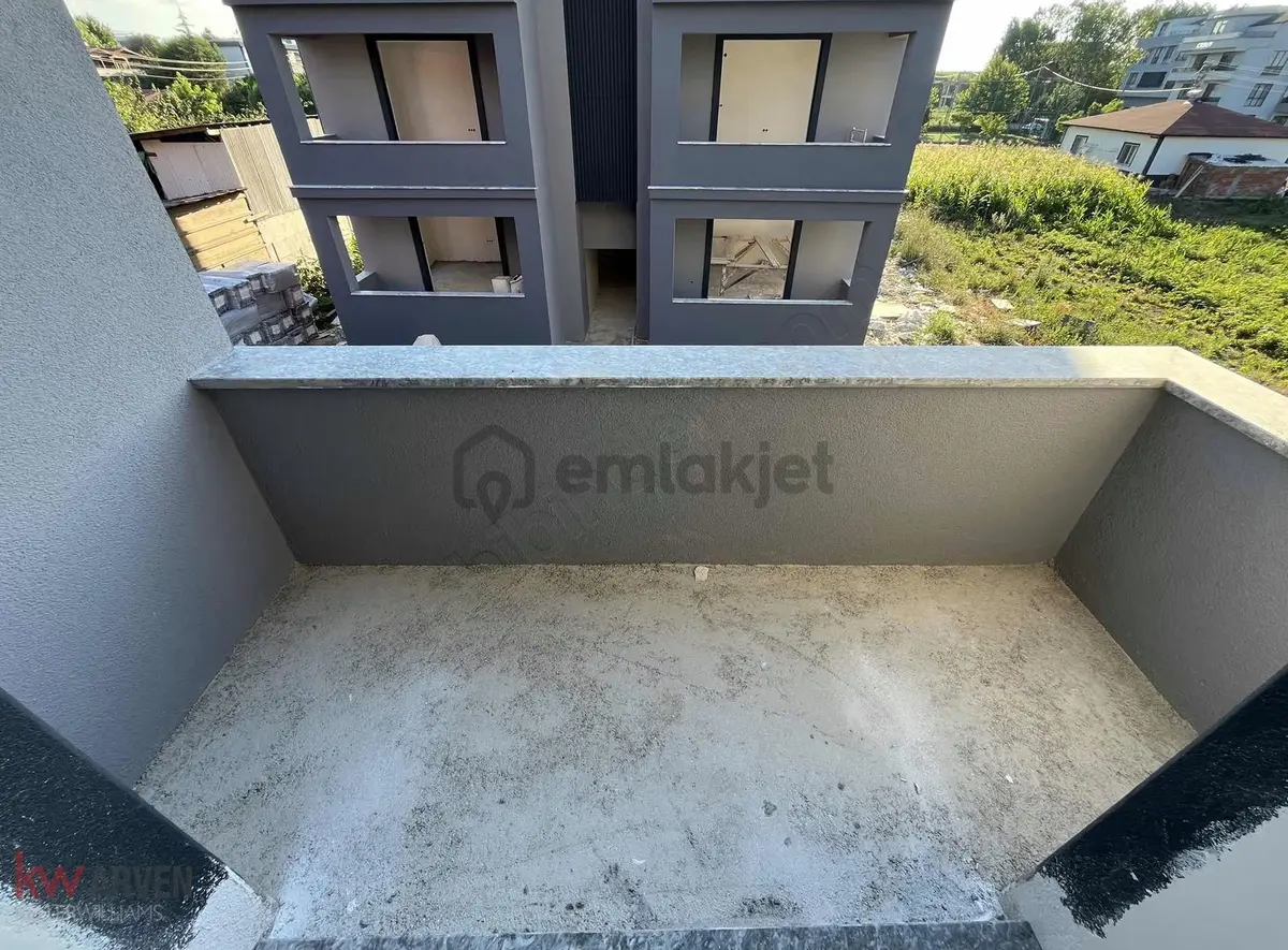Başiskele 2+1 Ara Kat | 3 Balkon | Yerden Isıtmalı |yüksek Kredi - 29