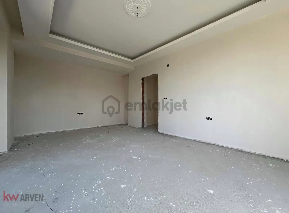 Başiskele 2+1 Ara Kat | 3 Balkon | Yerden Isıtmalı |yüksek Kredi - 15