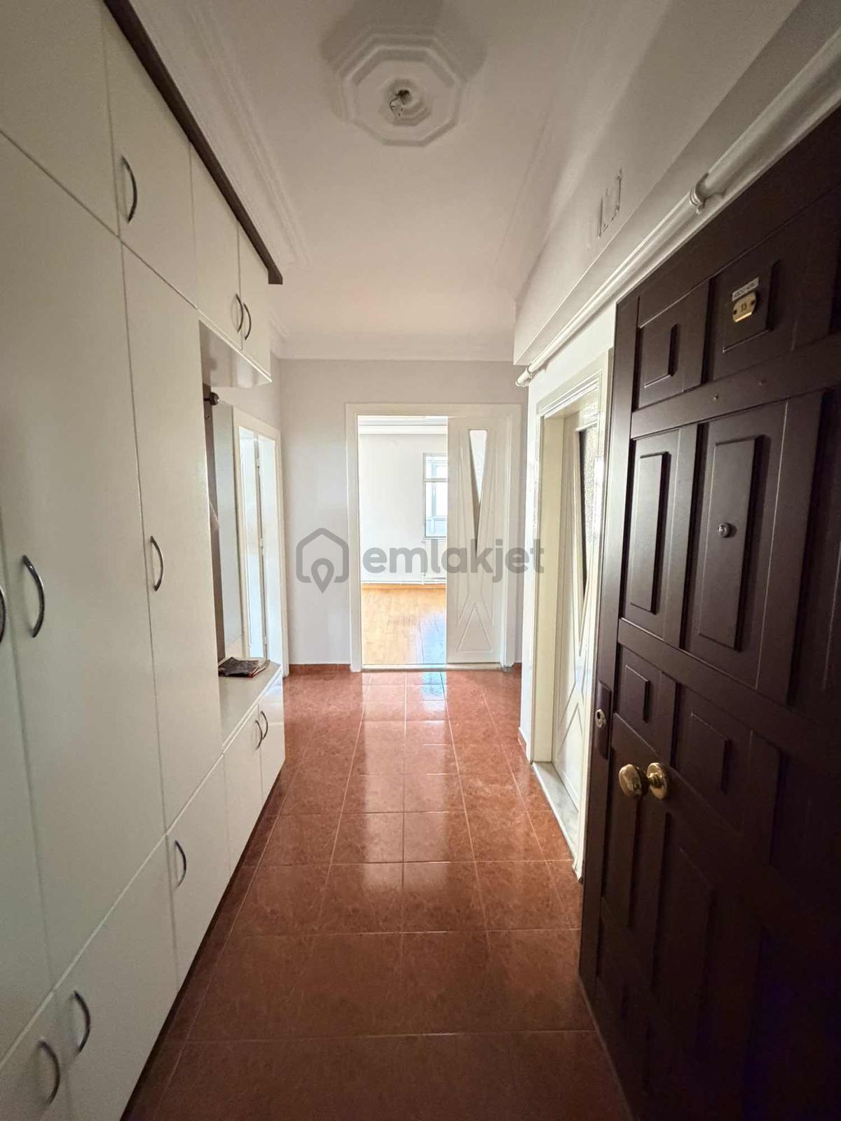 Cadde Üzeri Geniş 3+1 Satılık Daire - 37