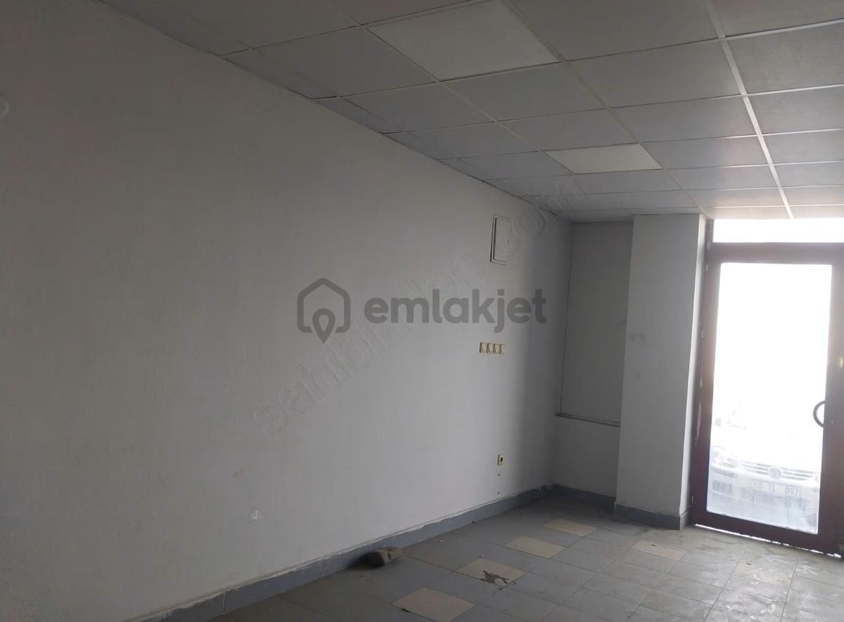 Kurtulus Mahellesınde Sahıl Cad Kıralık Isyerı - 8
