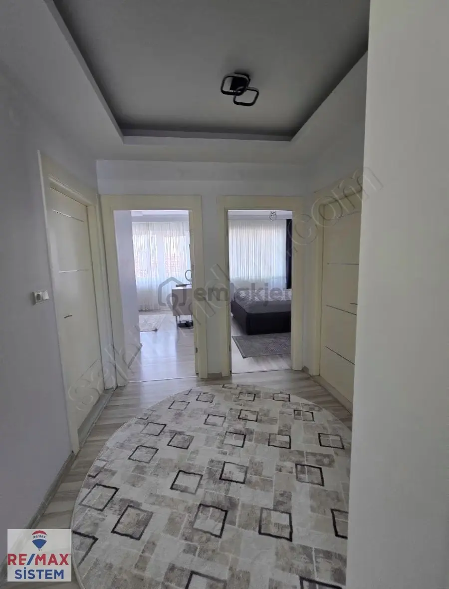 *eşrefpaşa Mahallesi'nde Cadde Üstünde Satılık 3+1 Daire* - 19