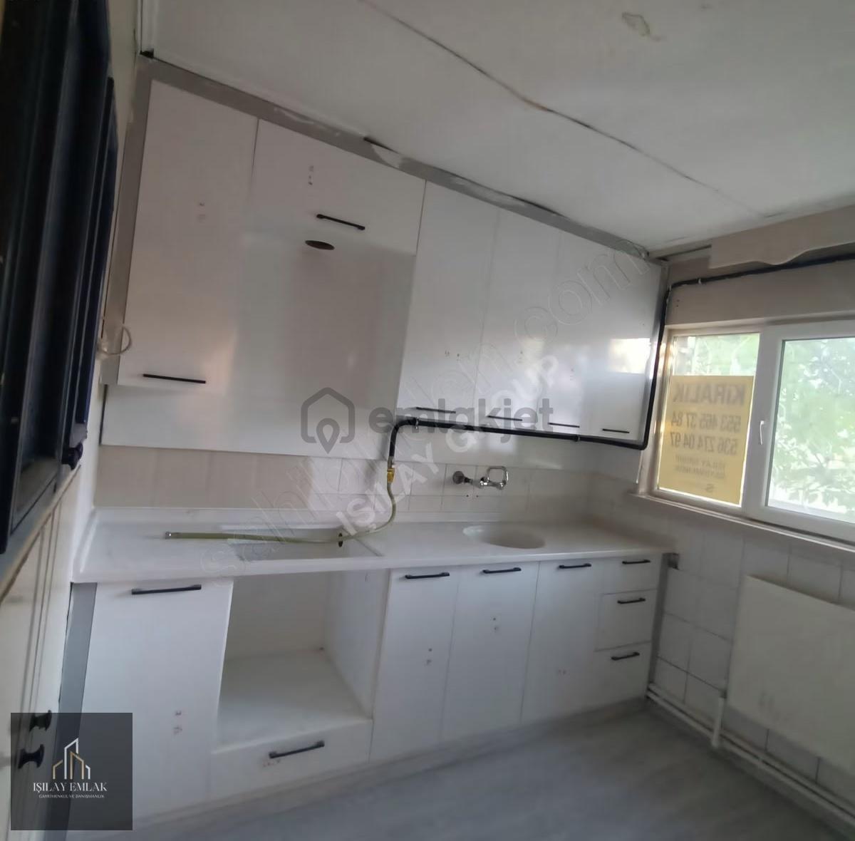Afyon Kanlıca Mahallesinde Bahçeli Müstakil Daire - 9