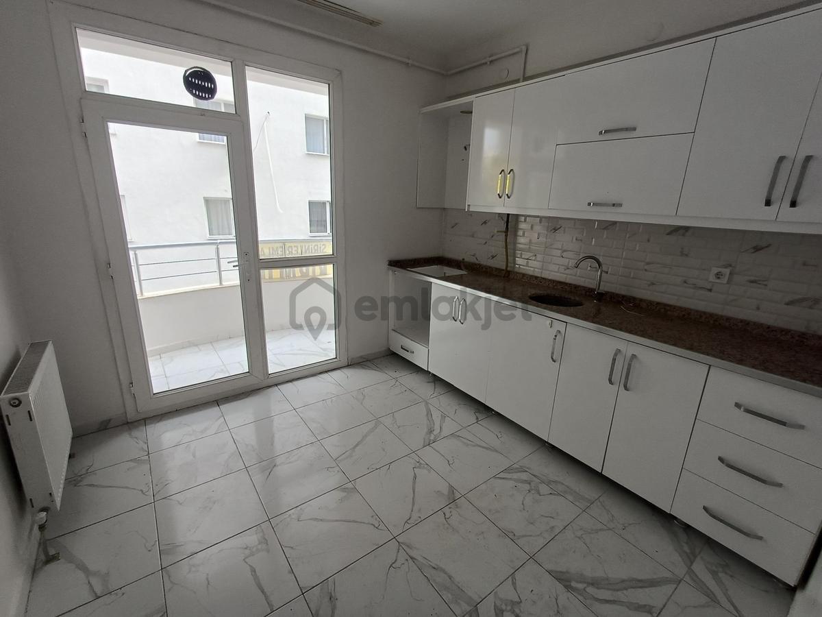 Kiralık 2+1 Rızvanağa Cad Yeni Postane Üstü Ard Yapı - 13