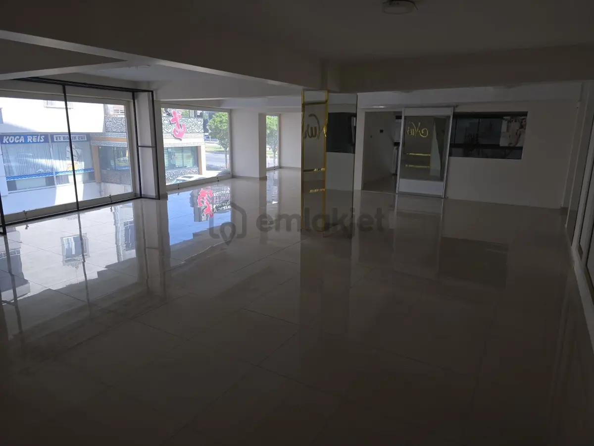 Sivas Caddesi Üzeri, 800 M² Kiralık İş Yeri - 26