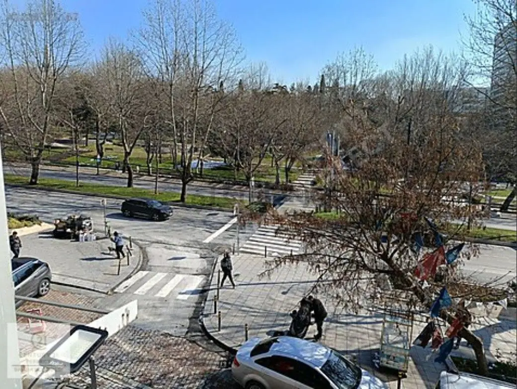 Barbaros Bulvarı'nda Satılık 50m² Ofis (wc+mutfaklı) - 10