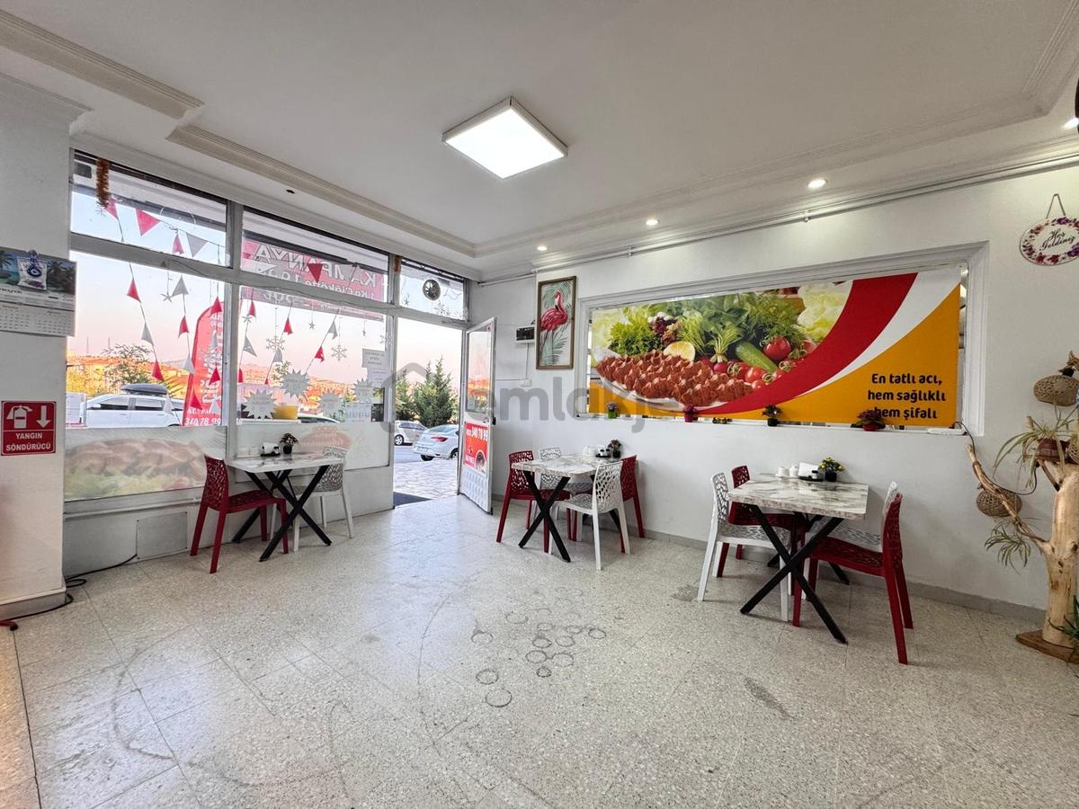 Lider Emlak'tan Çaldıran'da Devren Kiralık Çiğköfte Dükkanı - 6