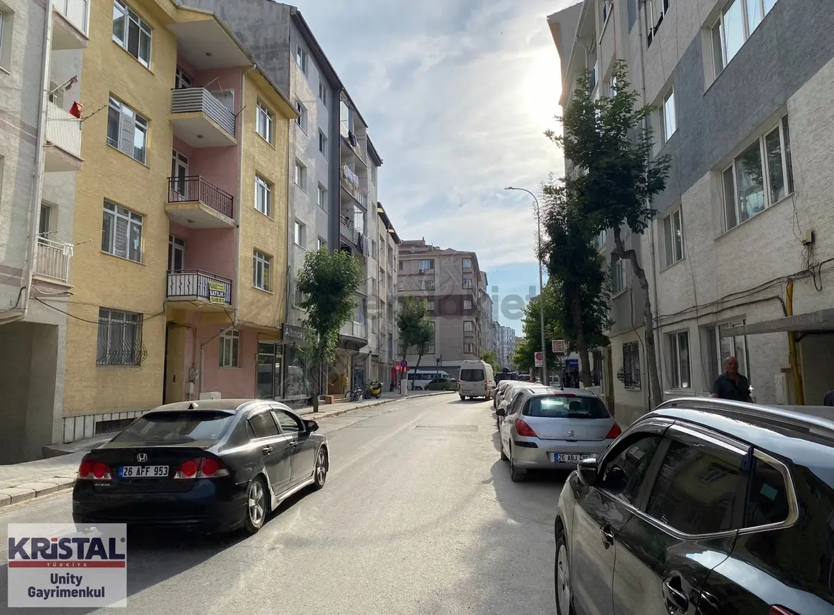 Kr Unıty'den Işıklar Mh. Kırım Cd. Üzeri Satılık 3+1 Daire - 35