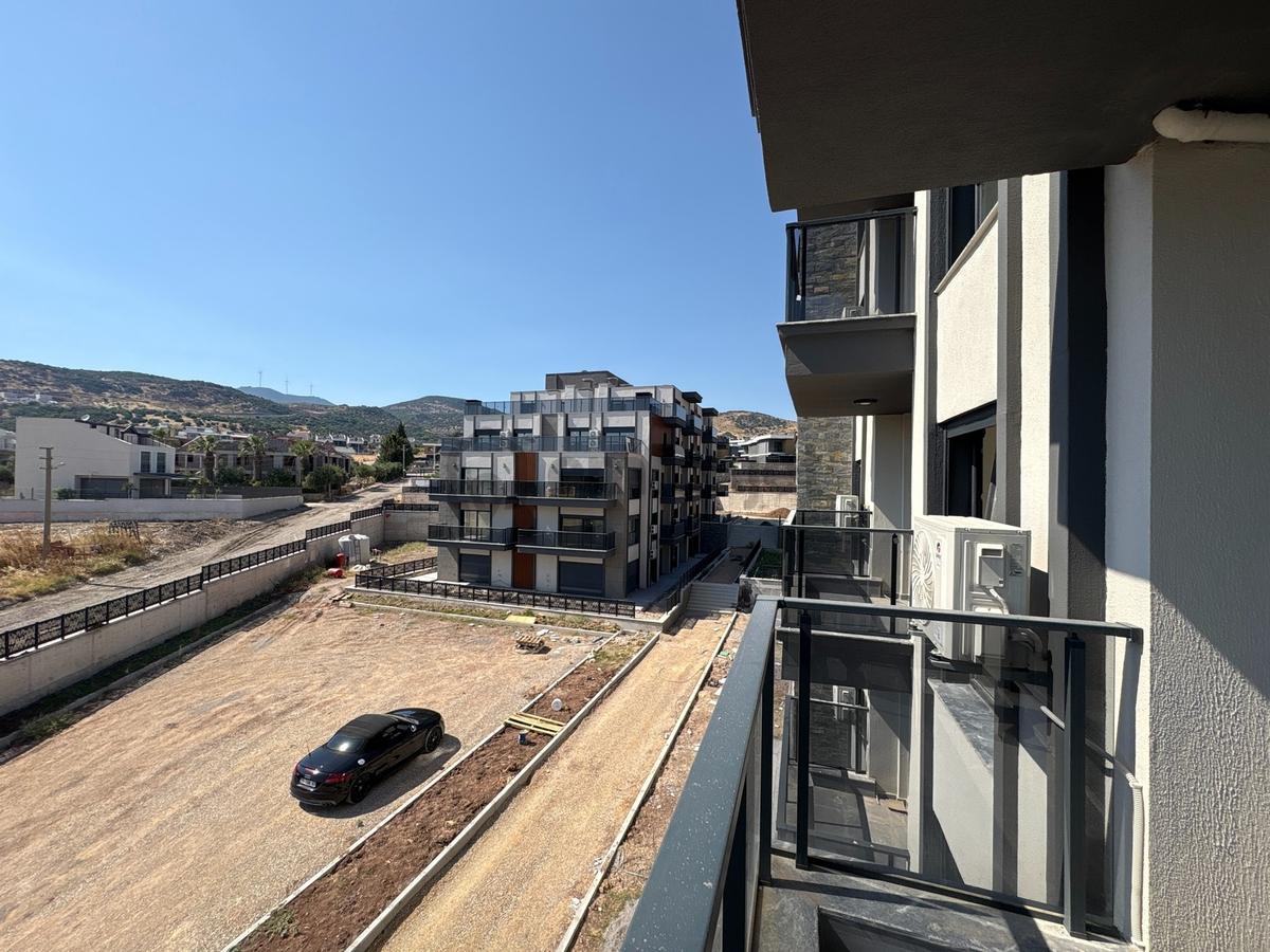 Dikili Çandarlı Ramsa Port Da Deniz Manzaralı 1+1 Daire - 25