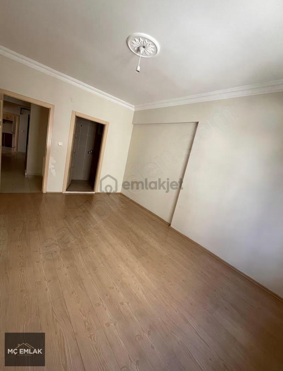 Mç Emlak'tan Kiralık 3+1 Daire - 16
