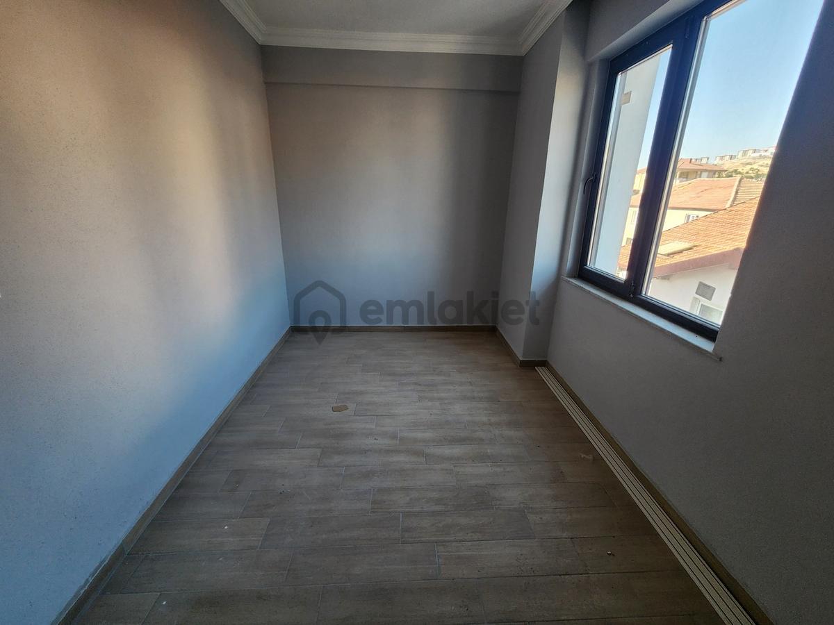 Startkey Yönden Bigadiç Kuyu Mh. Asansörlü Ferah 1.1 - 21