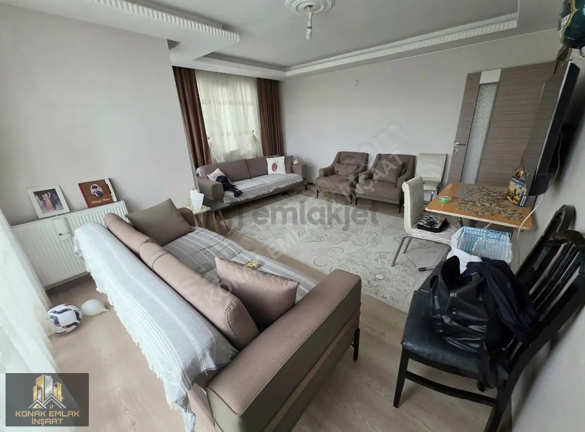 Satılık 2+1 Ön Cephe 100m² Daire - 15