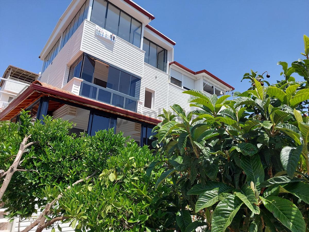 Denize 300m 3+1 Triblex Villa Otoparklı - 9