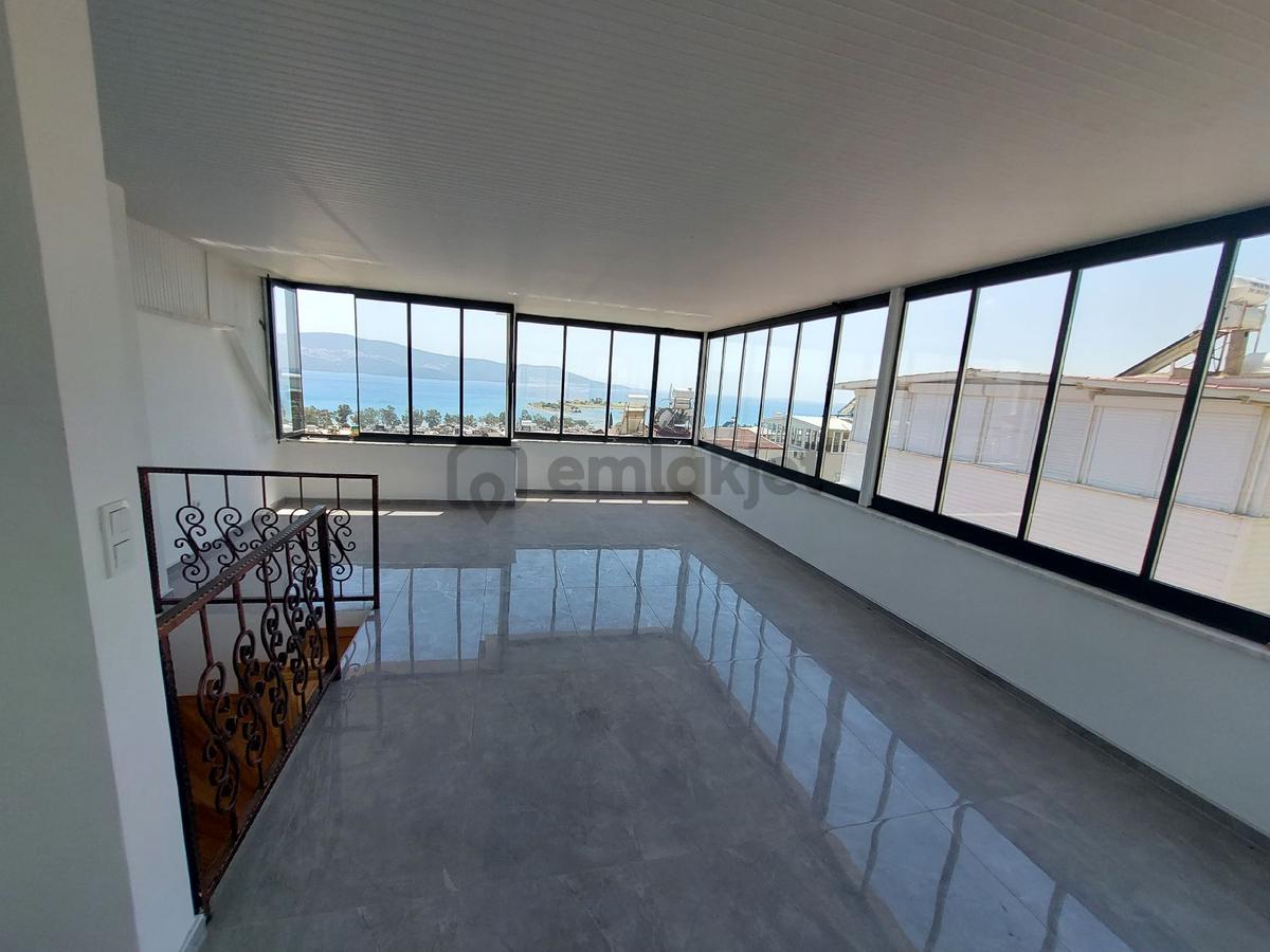Denize 300m 3+1 Triblex Villa Otoparklı - 21
