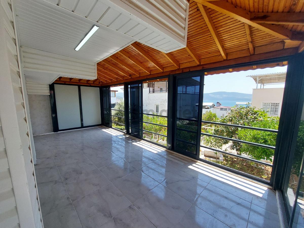 Denize 300m 3+1 Triblex Villa Otoparklı - 22