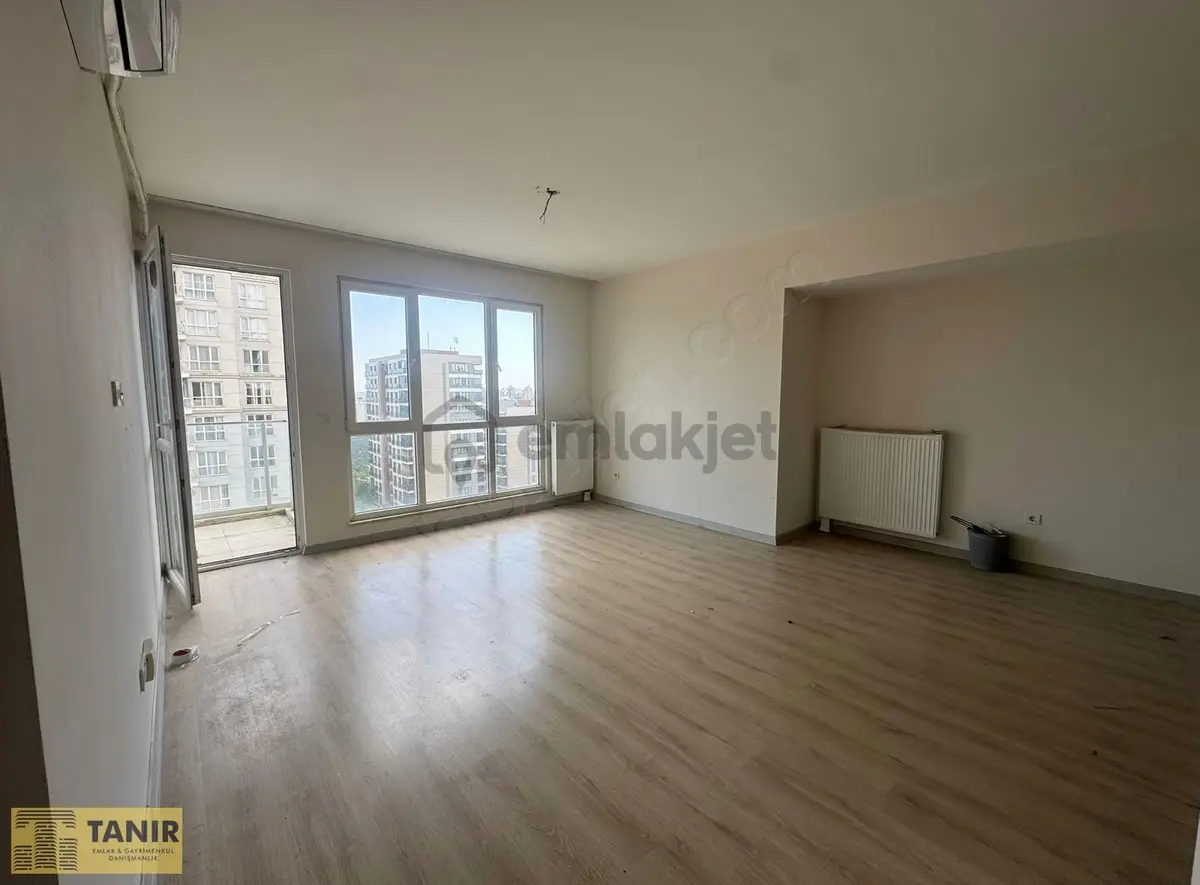 Sky Bahçeşehir Geniş Balkonlu Mazaralı Kiralık 2+1 Daire - 8