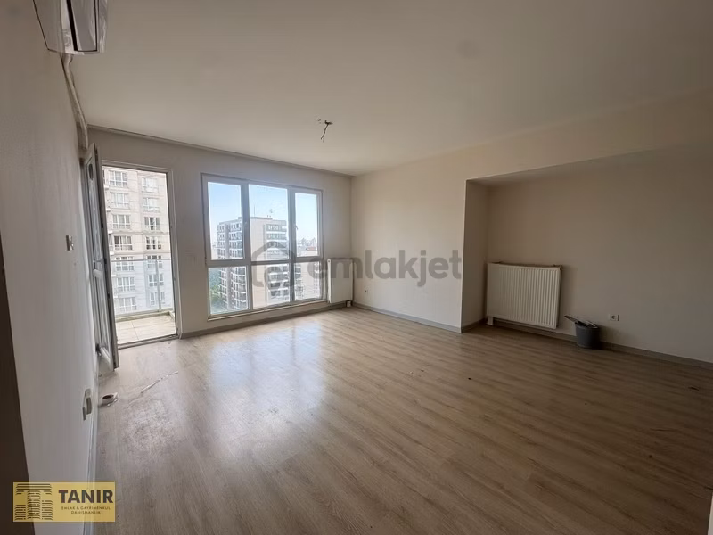 Sky Bahçeşehir Geniş Balkonlu Mazaralı Kiralık 2+1 Daire - 5