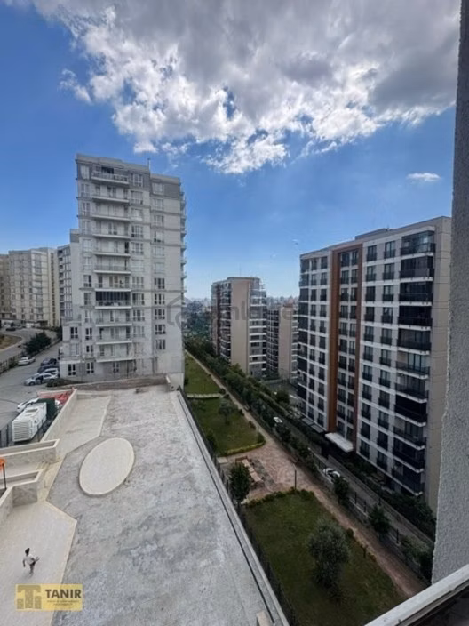Sky Bahçeşehir Geniş Balkonlu Mazaralı Kiralık 2+1 Daire - 4