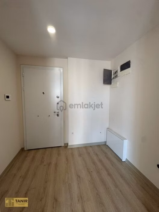 Sky Bahçeşehir Geniş Balkonlu Mazaralı Kiralık 2+1 Daire - 11