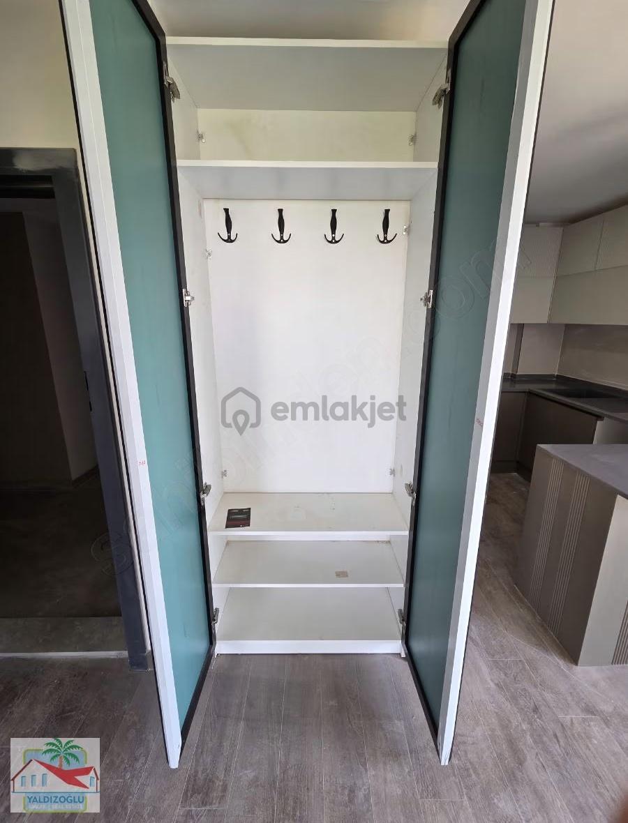 Altınkale'de Kiralık Havuzlu 1+1 Arakat Daire - 9