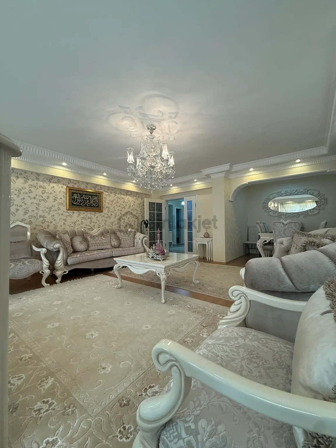 Bursa Nilüfer Üçevler’de Satılık 550 M² Müstakil Bina