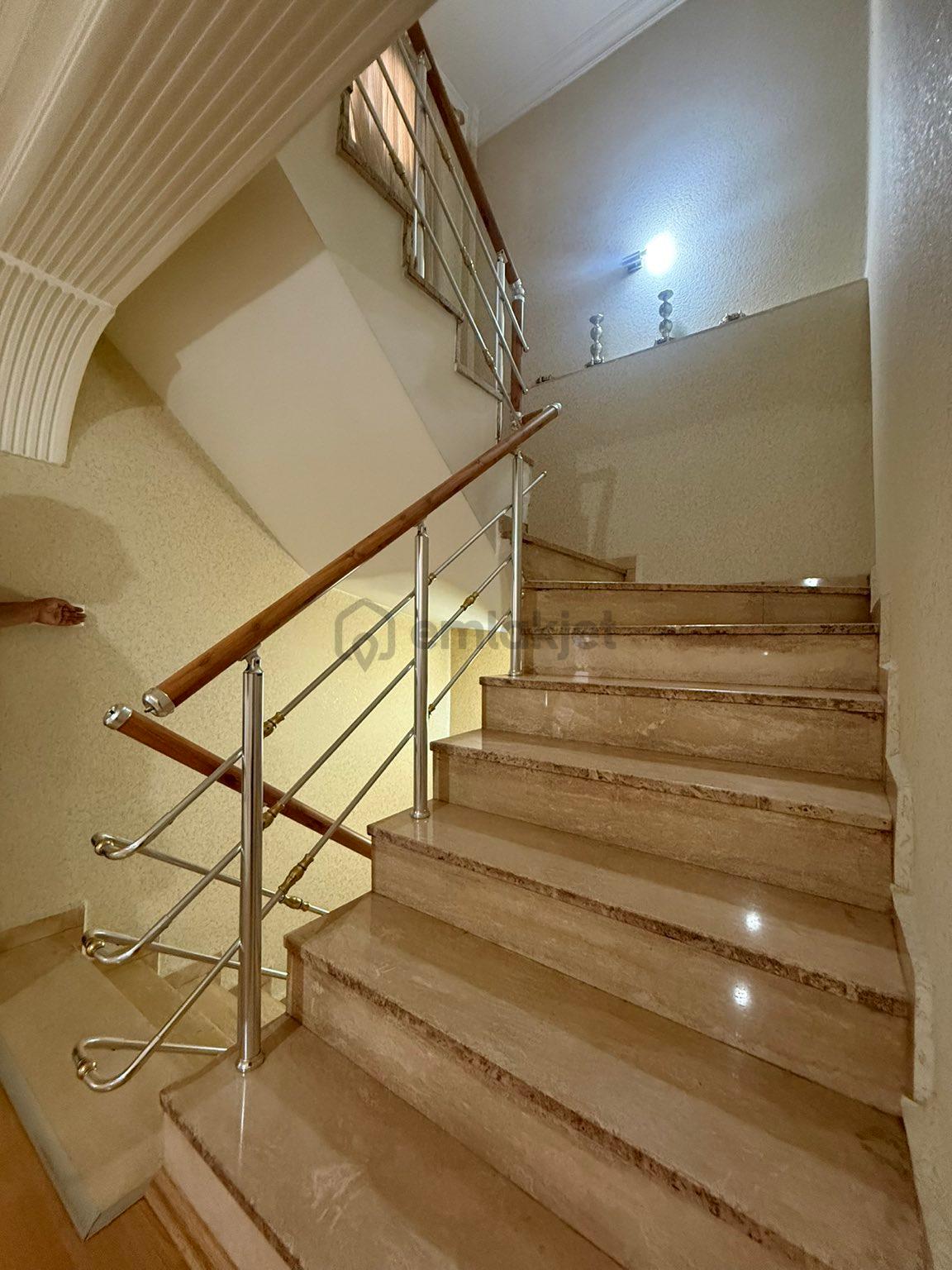 Bursa Nilüfer Üçevler’de Satılık 550 M² Müstakil Bina - 40