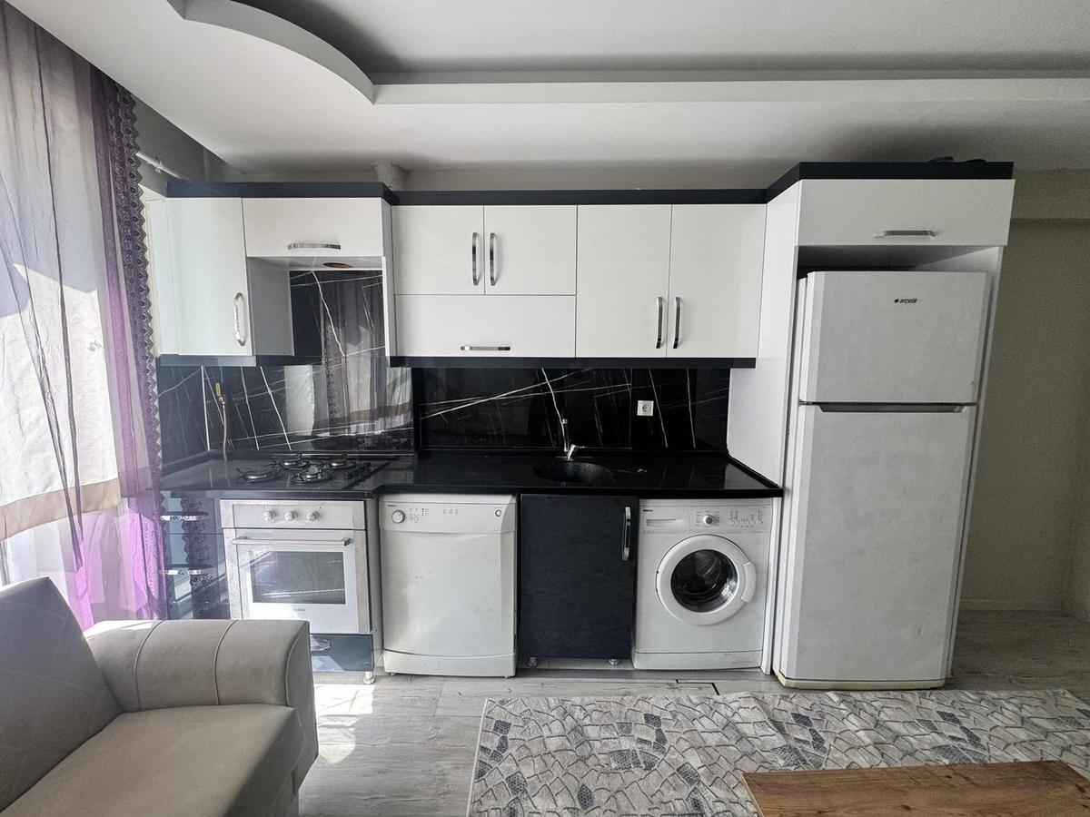 Merkezi Konumda Geniş M2 (full Eşyalı) 2+1 Daire - 21