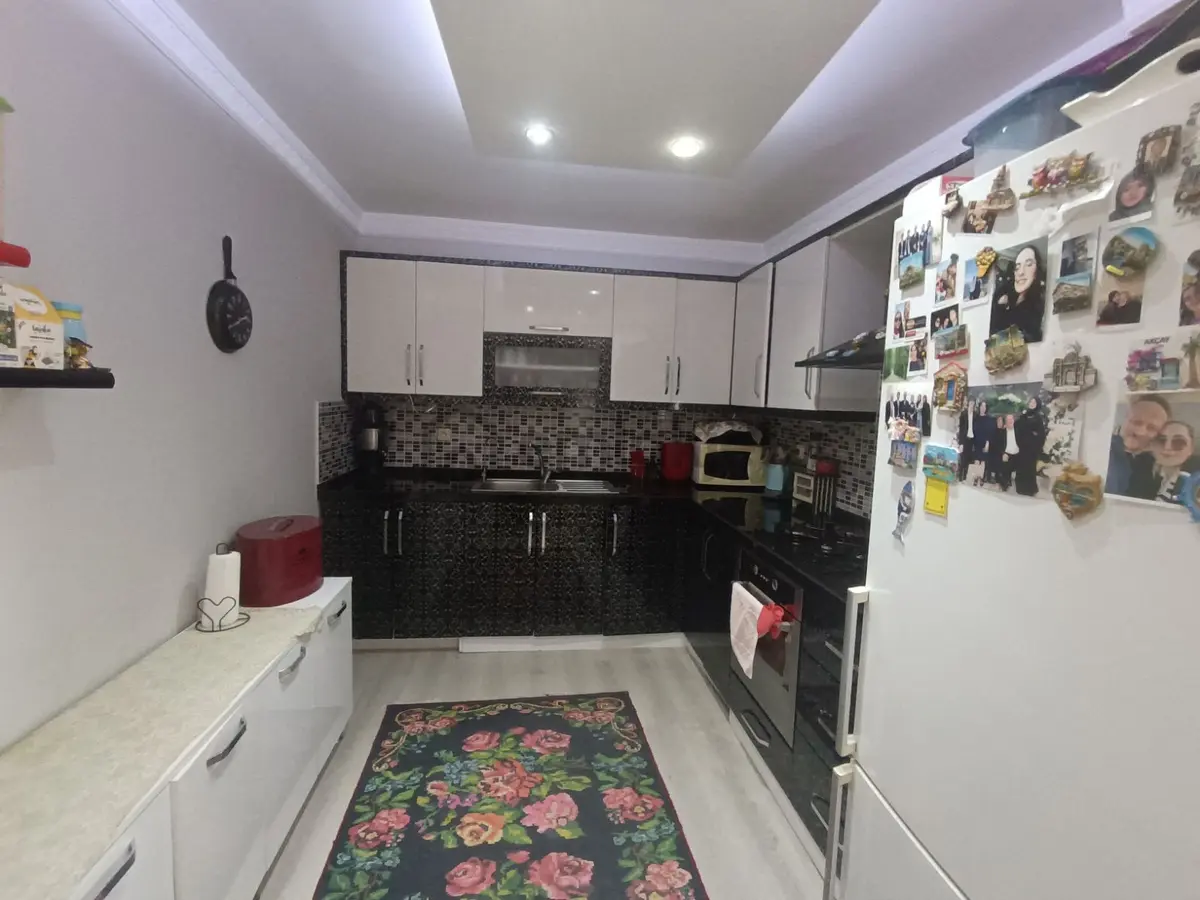 İlkadım Selahiye Mahallesinde Satılık Daire 4+1 - 24