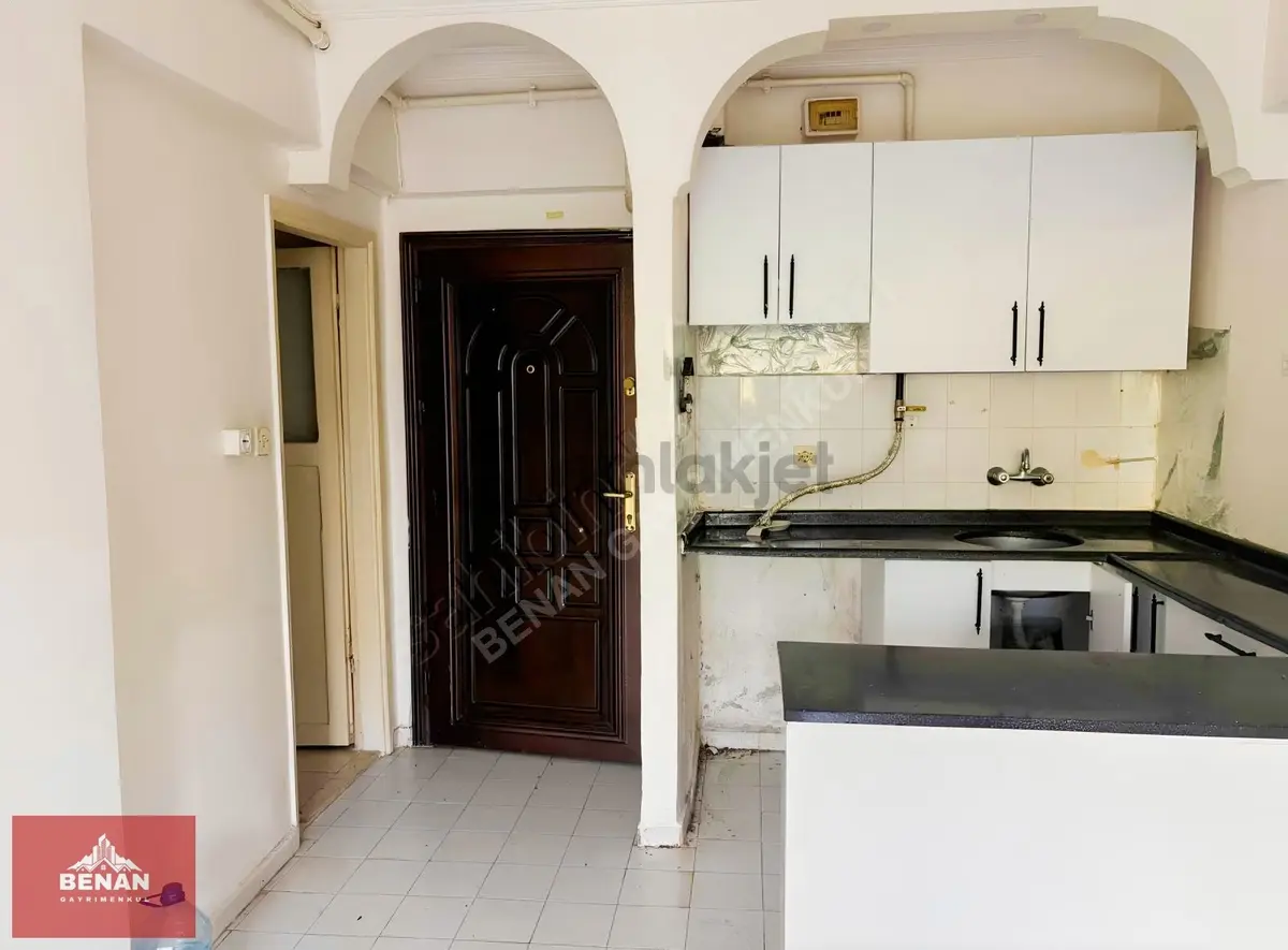 Çınarcık Karpuzderede Kiralık 2+1 Doğalgazlı Daire - 13