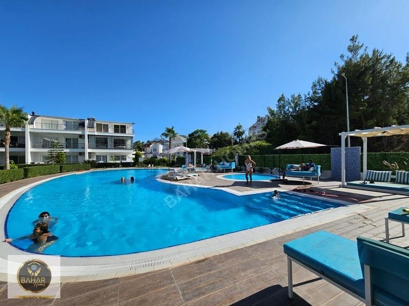 Denize 300m Havuzlu Tatil Sitesi - 28