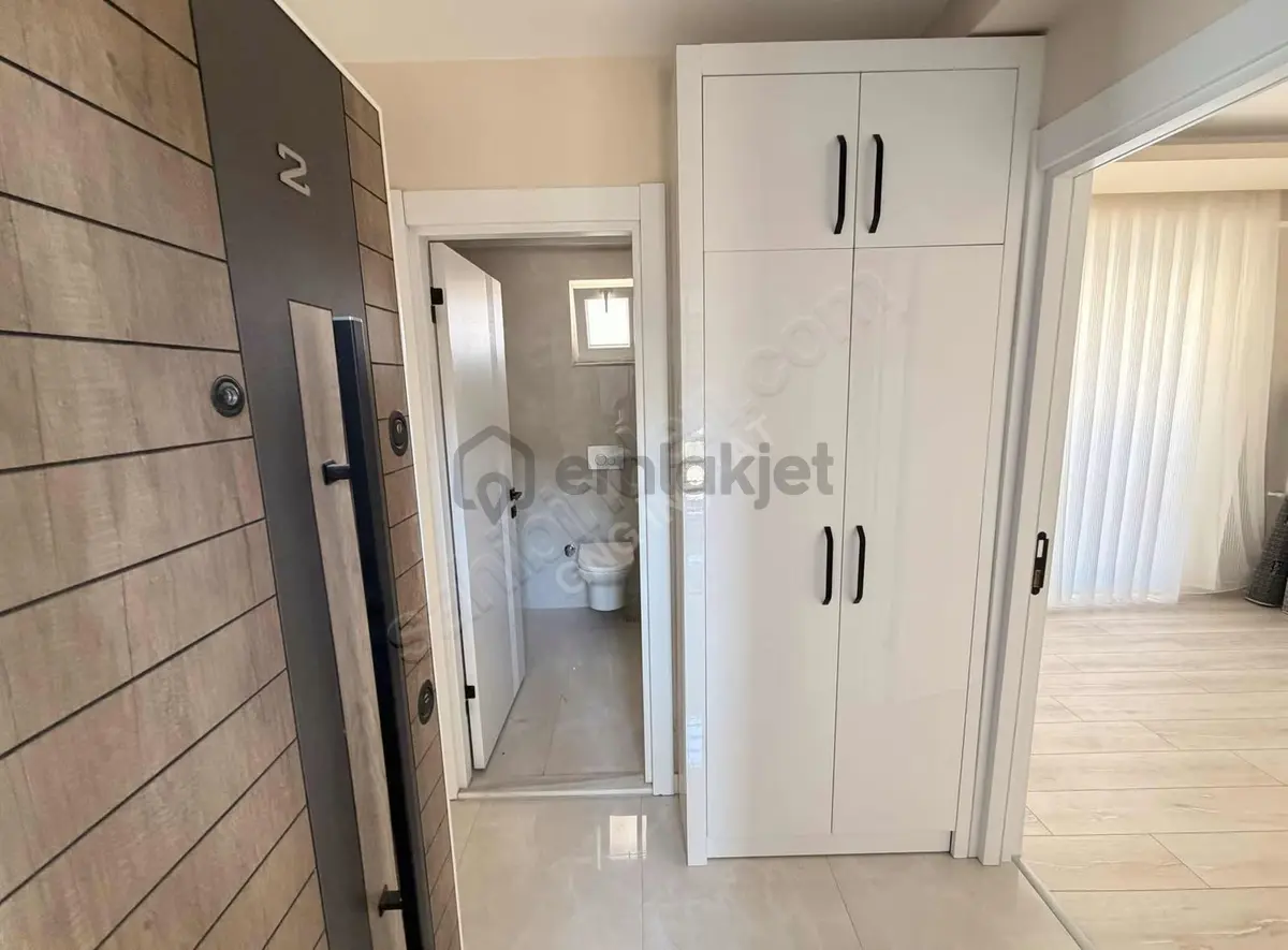 Gng İnşaat Emlaktan 1+1 Kiralık Daire - 5