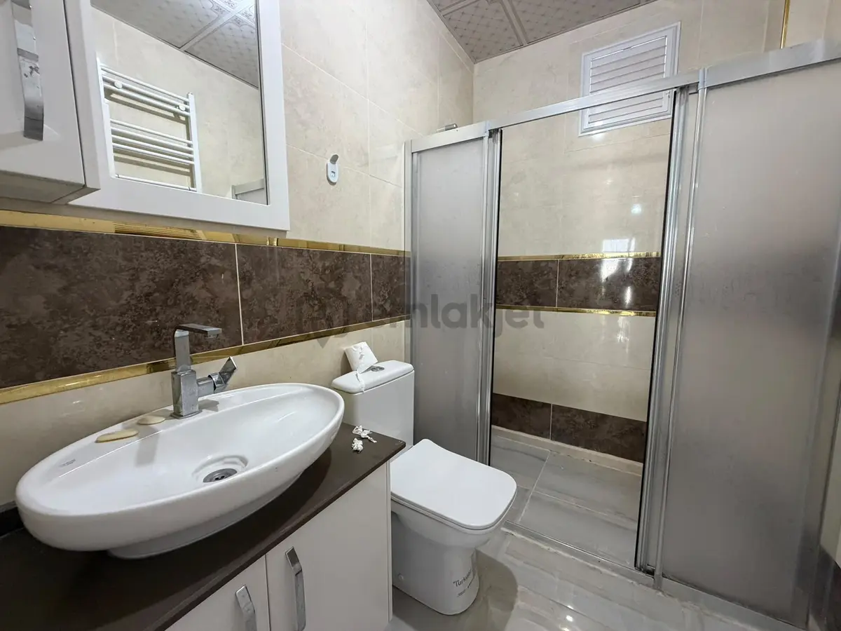 Körkür'de Havuzlu Ters Villa - 12