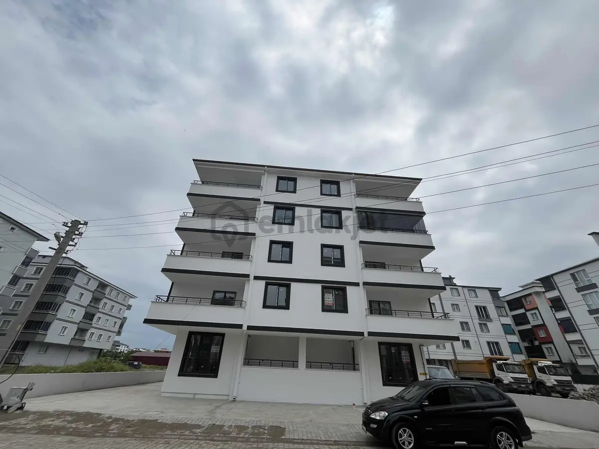 Yüksek Kredili!! Harika Konum Ara Kat 2+0 Daire - 18