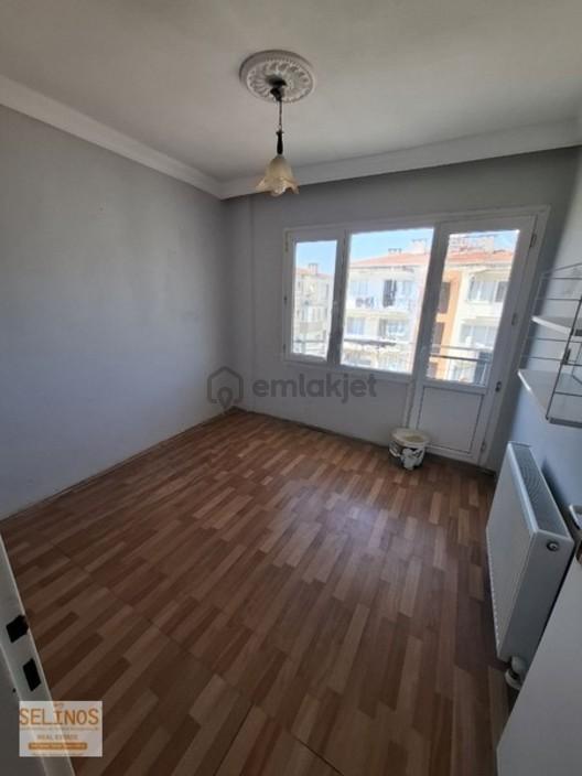 Atatürk Mahallesinde Doğalgazlı Kiralık 3+1 Daire - 8