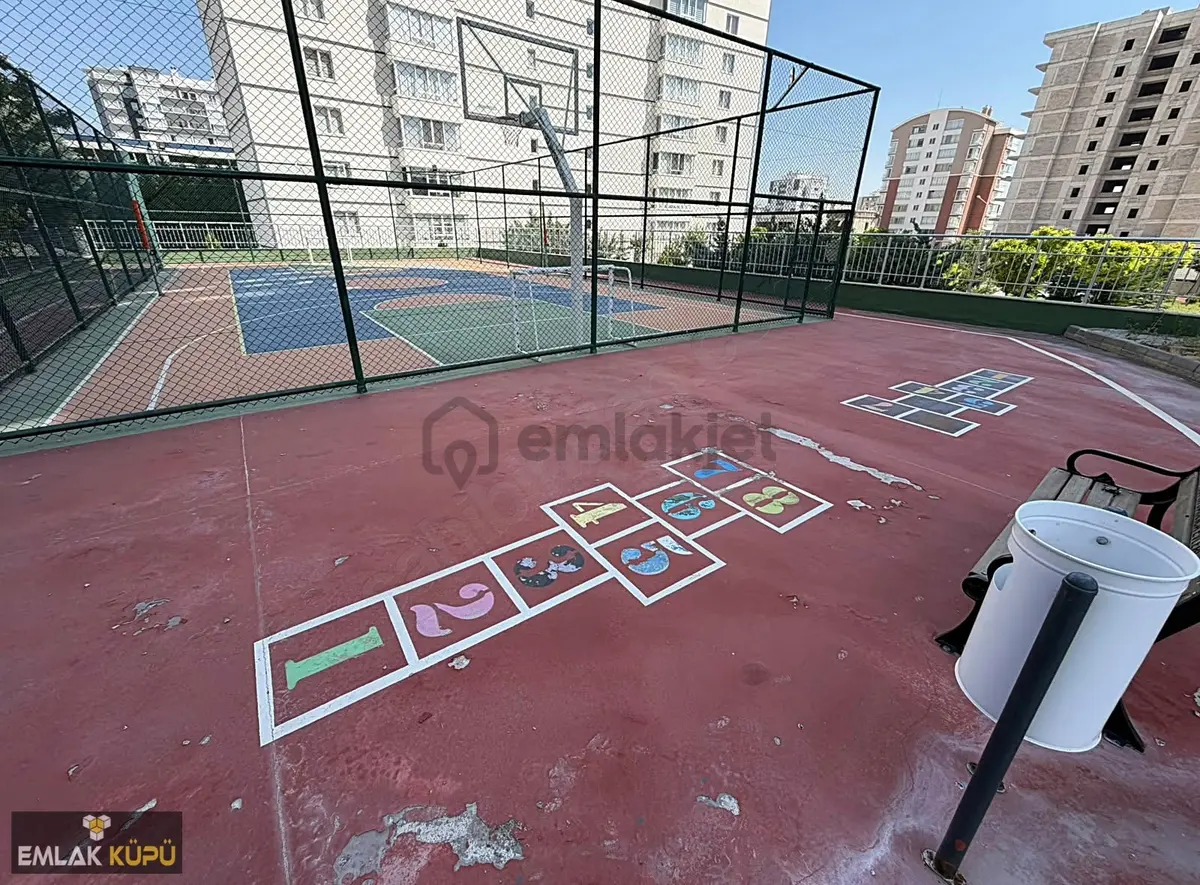 Bağlıca Mah. Site İçerisinde Satılık Geniş Süperlüks 4+1 Daire - 4