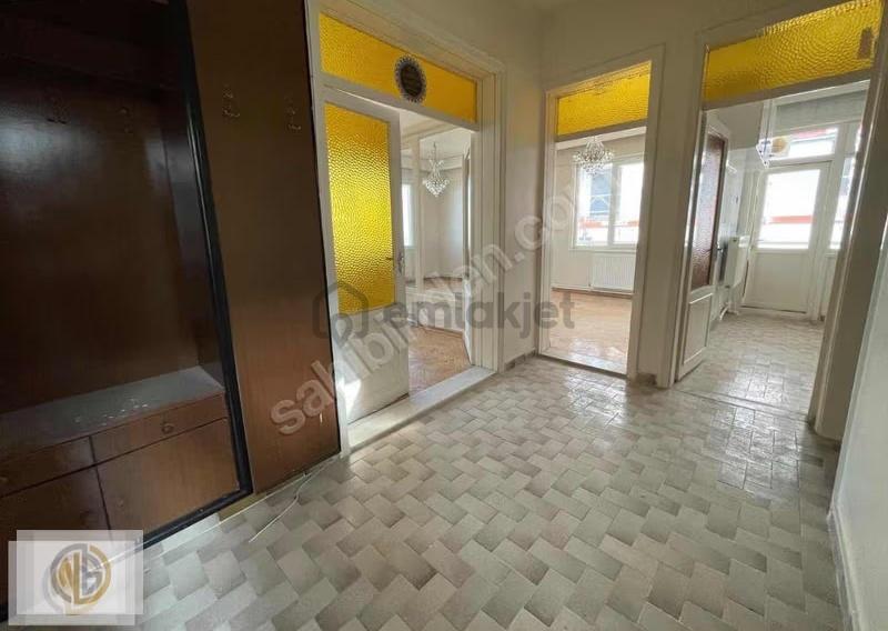 Sarıgüllükte Kiralık 3+1 Asansörsüz 4.kat - 5