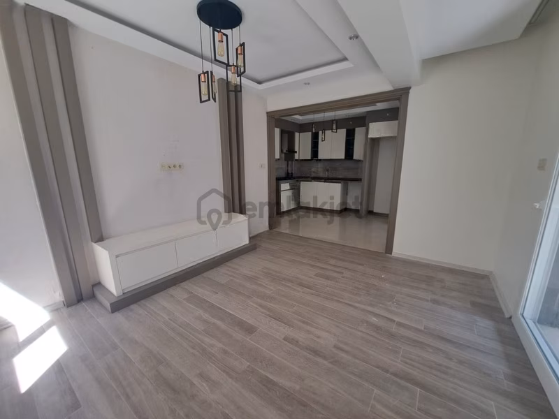 Şemikler Naz Bayrak'ta Kiralık 2+1 Daire - 4