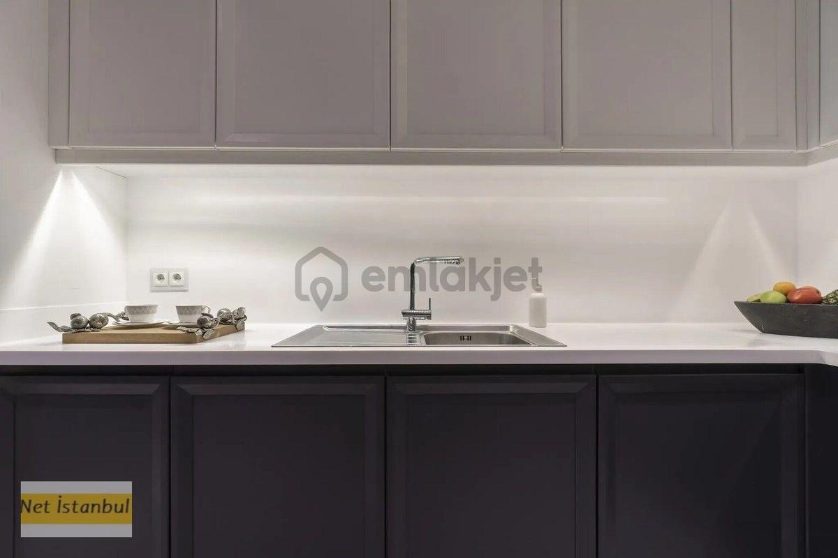 Bodrum Merkezde Kale Ve Deniz Manzaralı Satılık Villa - 8
